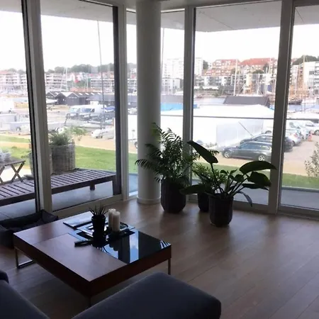 Bo Med Stil Og Udsigt Til Lystbadehavn Apartment Aarhus